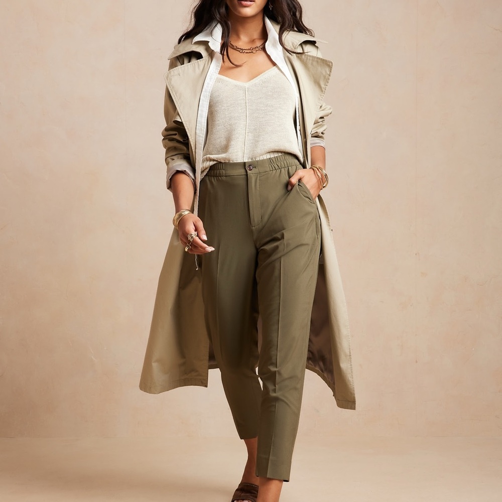 Banana Republic Airstretch Tapered Pants